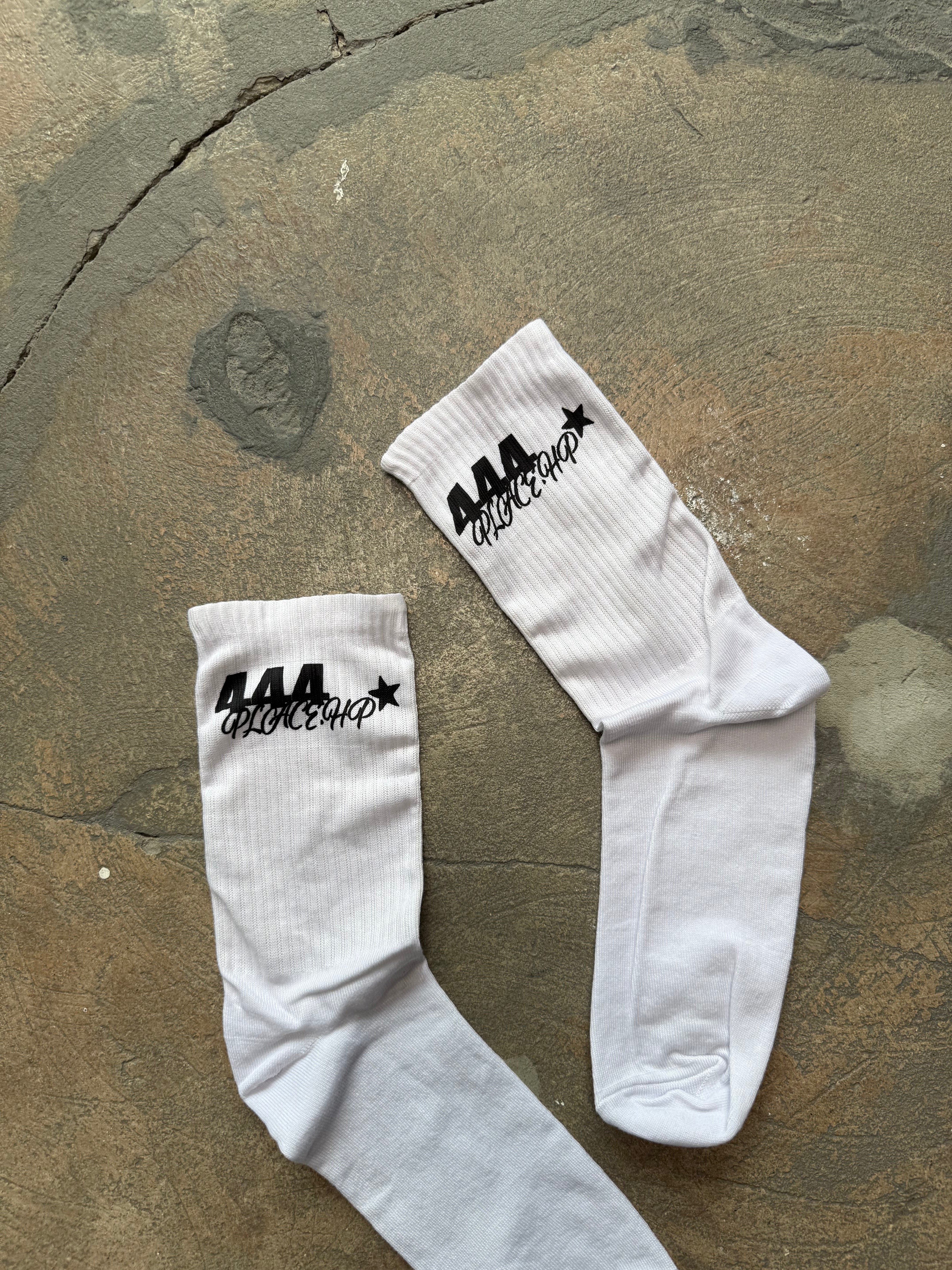 «BASIC» WHITE & BLACK SOCKS