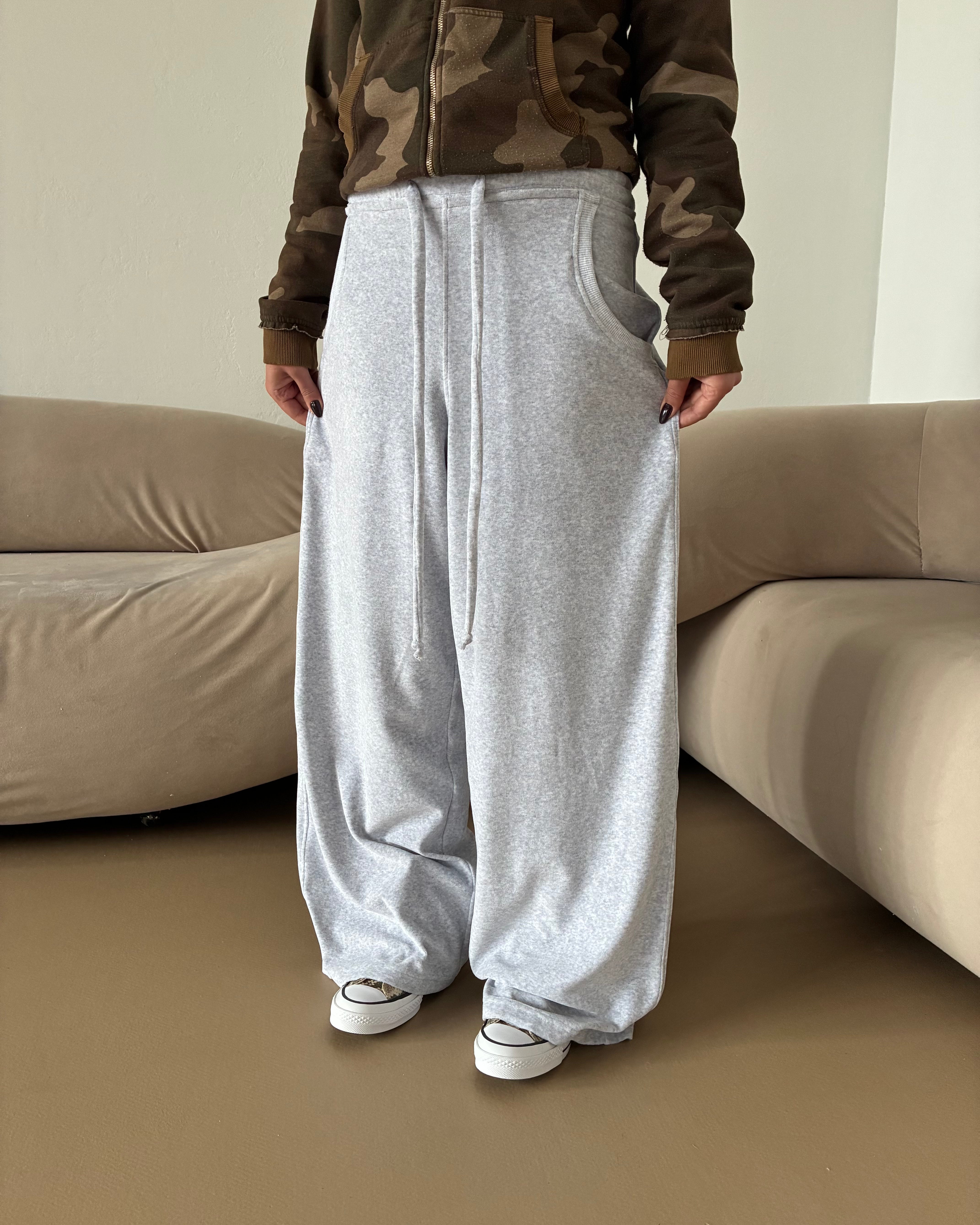 «VELOUR» GREY PANTS